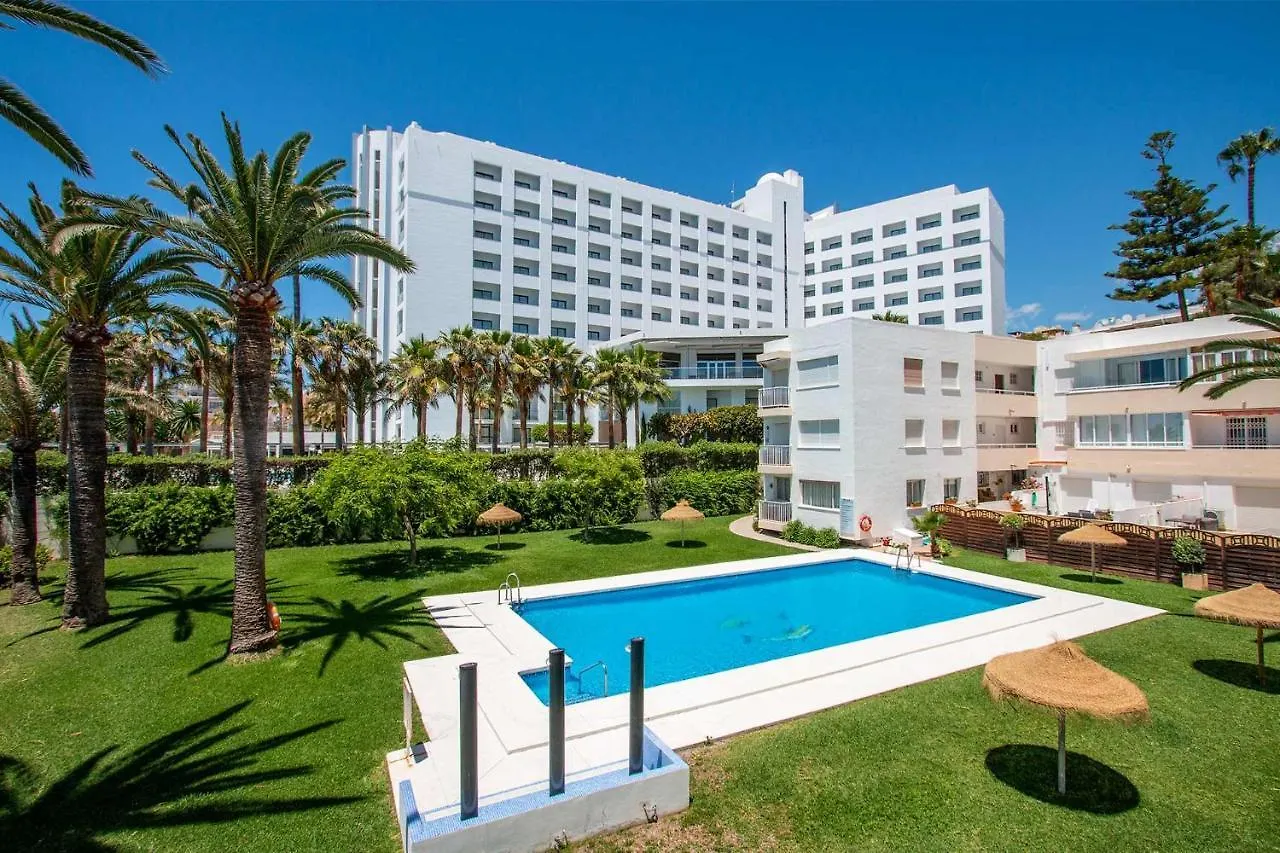 Apartamento En Edificio Torresol, 1ª Linea De Playa En Nerja Spain